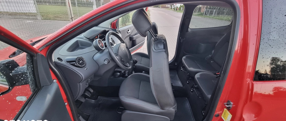Renault Twingo cena 16999 przebieg: 111321, rok produkcji 2013 z Jedwabne małe 781